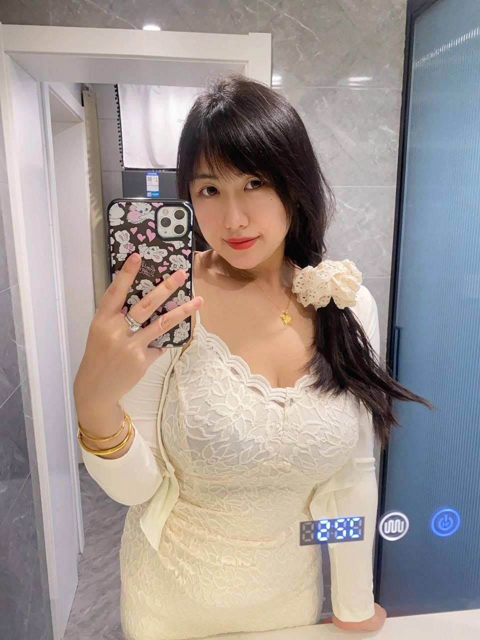 武侯大奶少妇会吸会舔