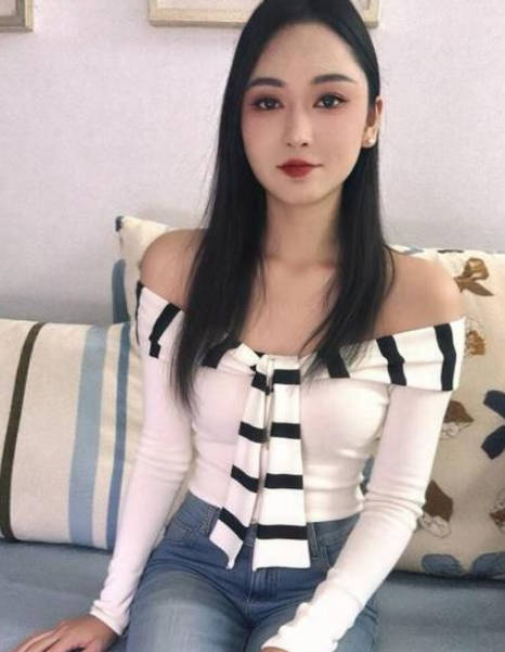 天河苗条风骚子涵