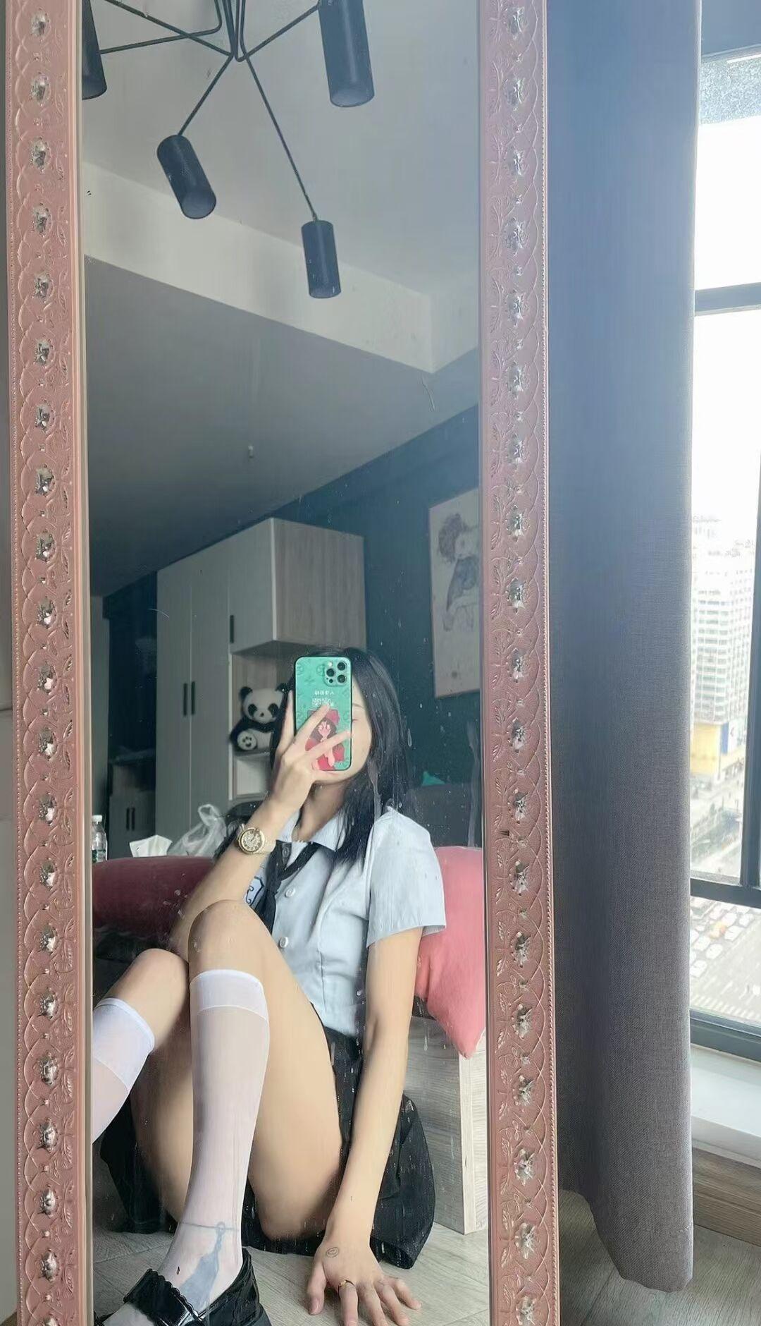 吴江～吾悦广场妹子