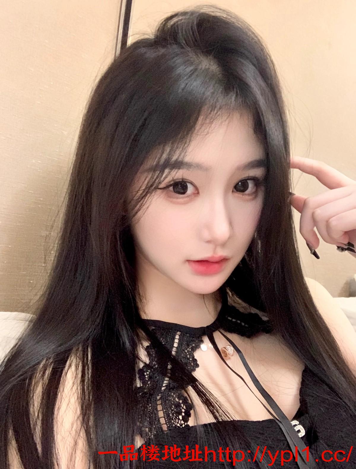 粉嫩鲍鱼妹欲望强烈做爱会上瘾