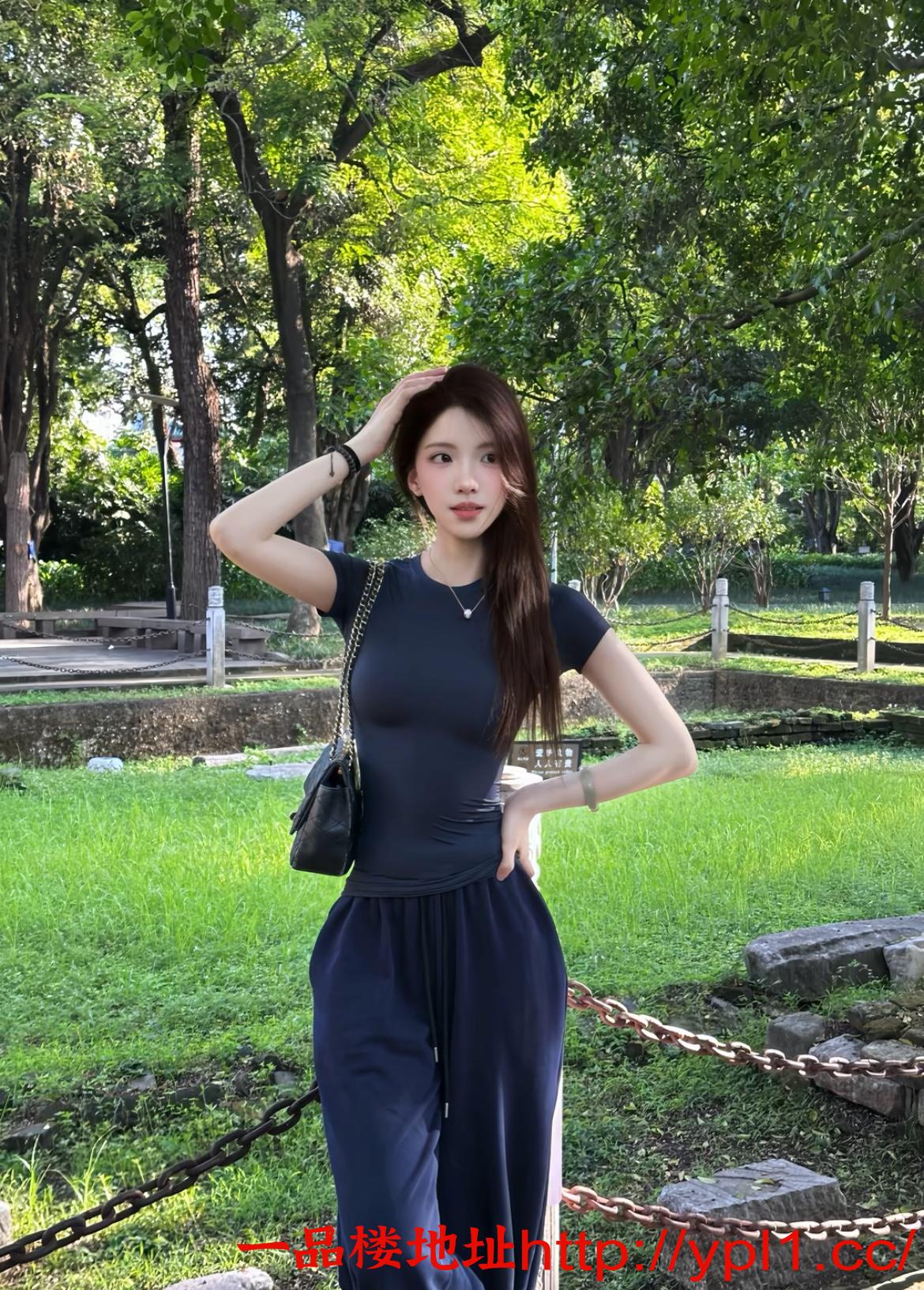 细肢大奶小蛋情趣玩的挺棒