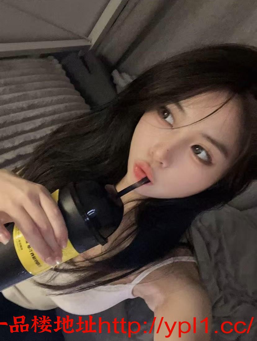 高挑嫩妹小蛮腰翘臀爽爽爽