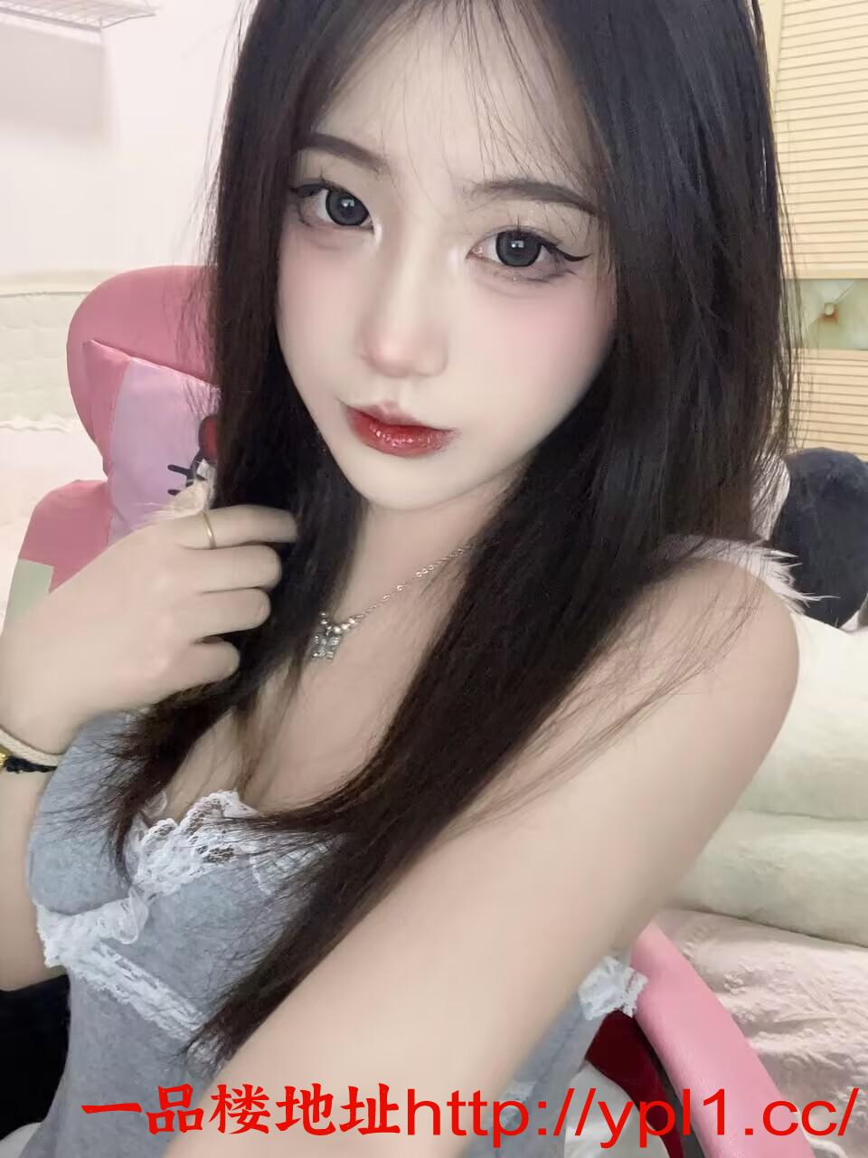 美乳小骚货身材丰满鲍鱼紧致汁水多