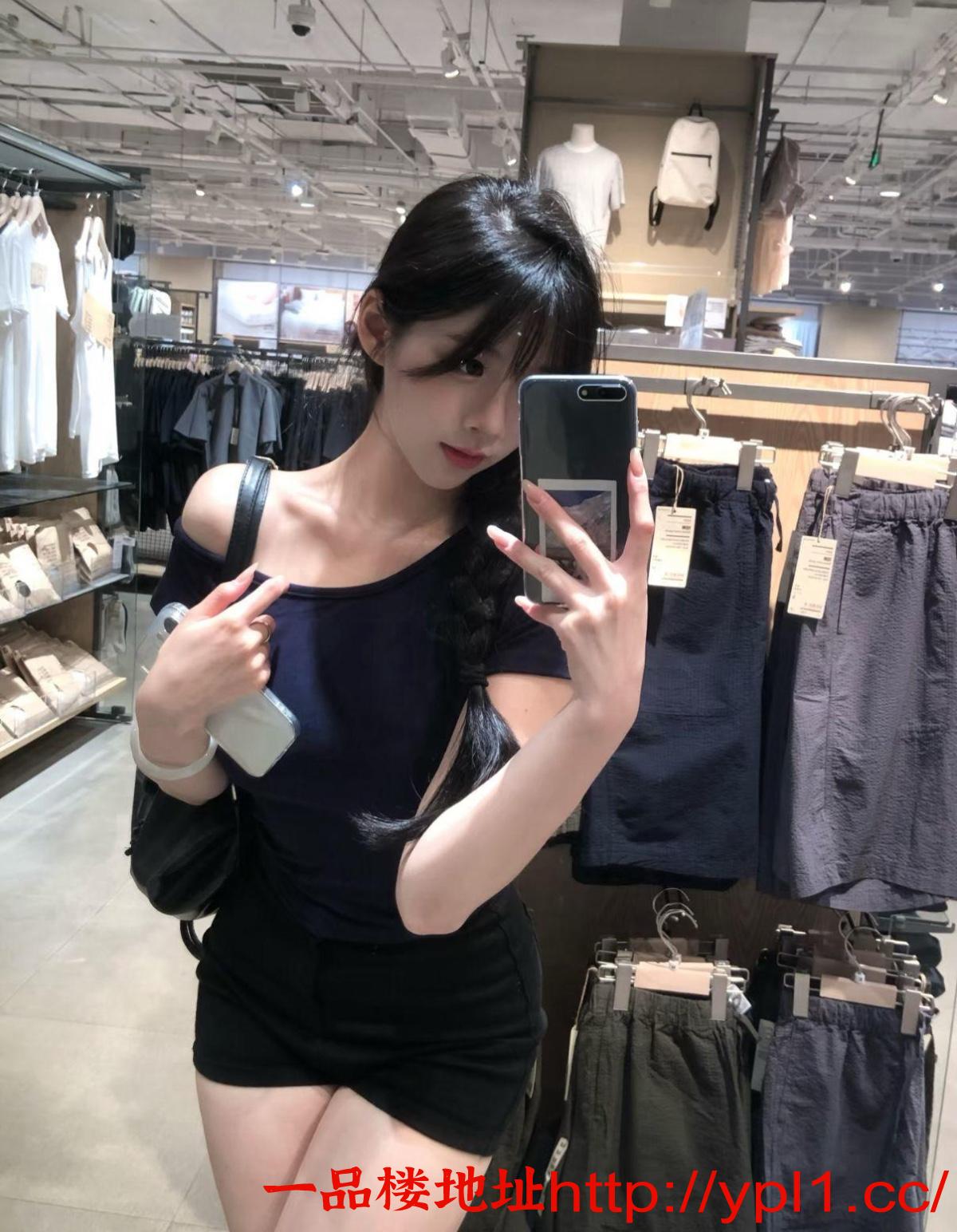 服装店导购小姐姐私下性感制服