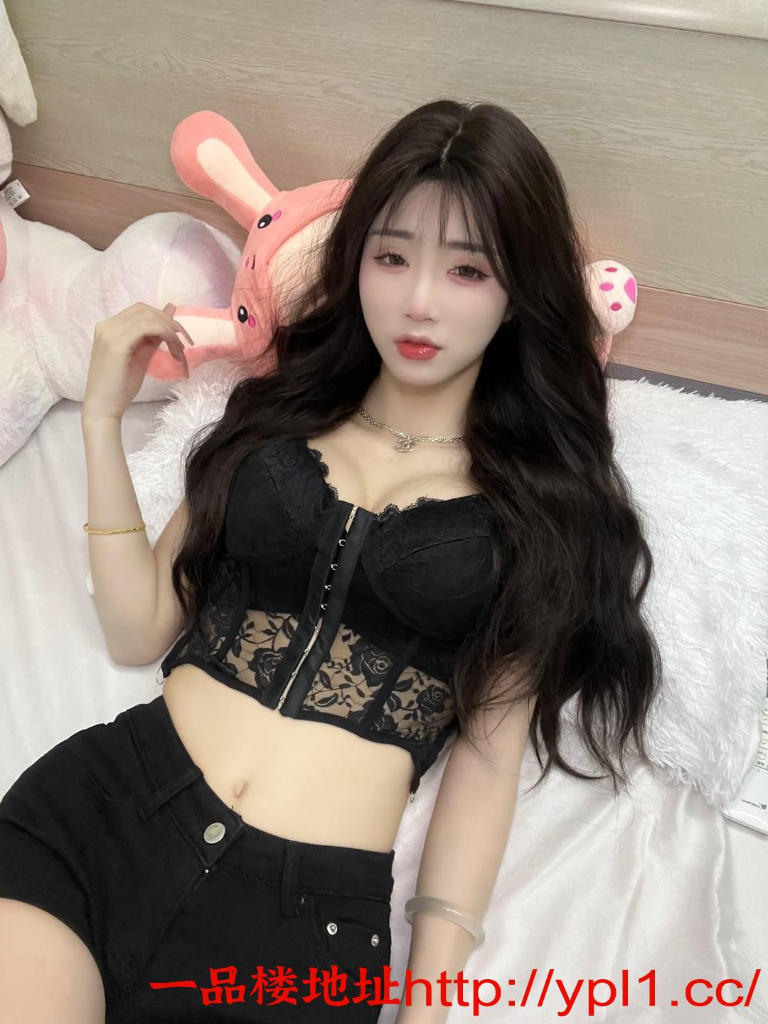 蜜桃臀爱清纯唯美性感有型也外出