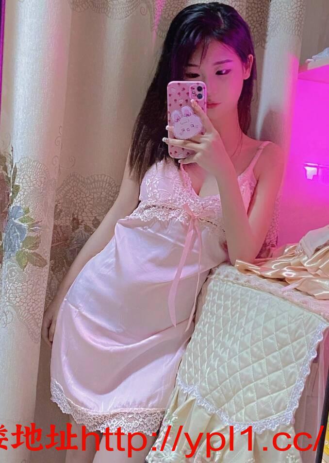 学生妹嫩逼有工作室幼儿园教师出来做兼职外快。