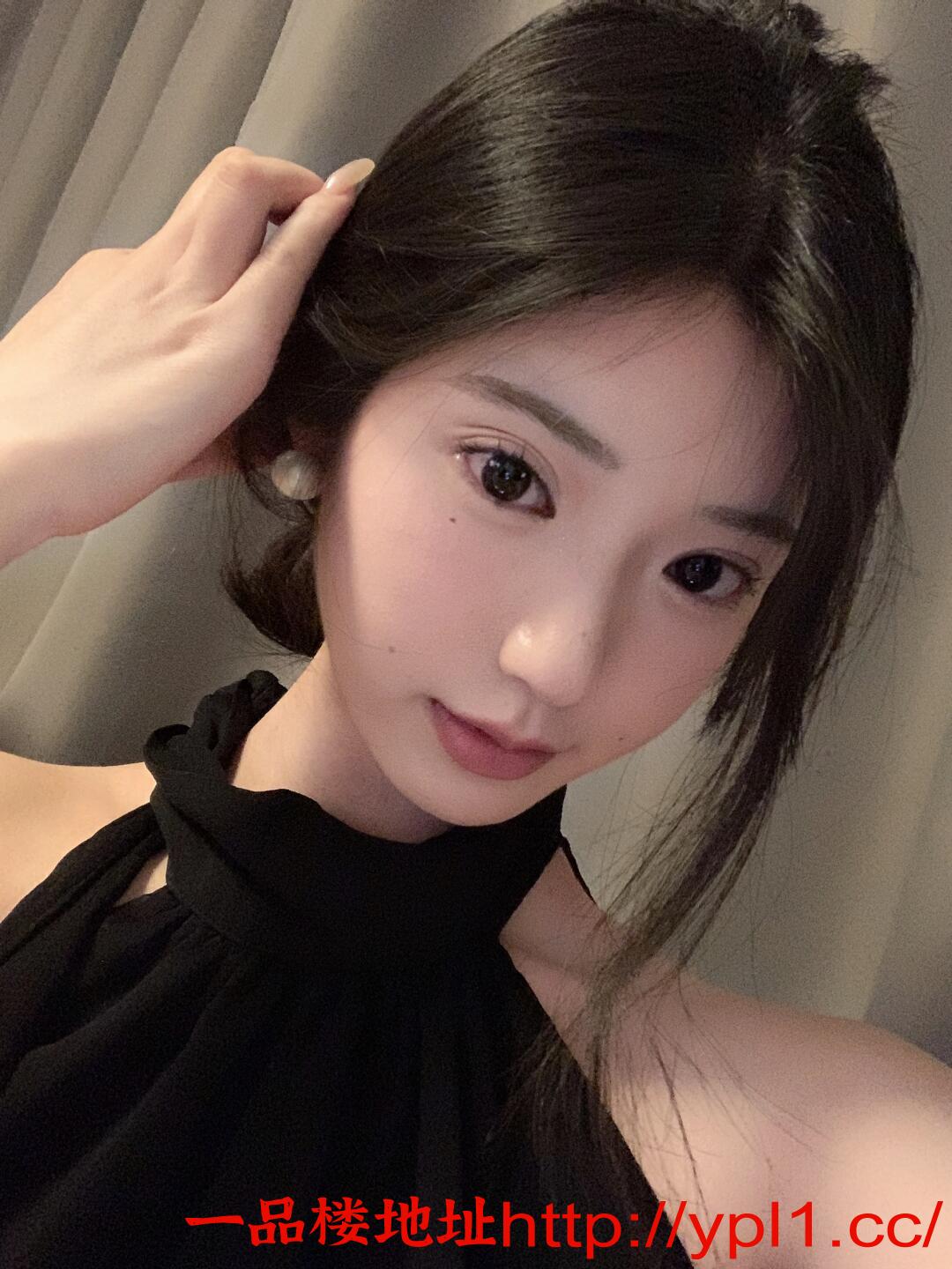 分享性感美女御姐