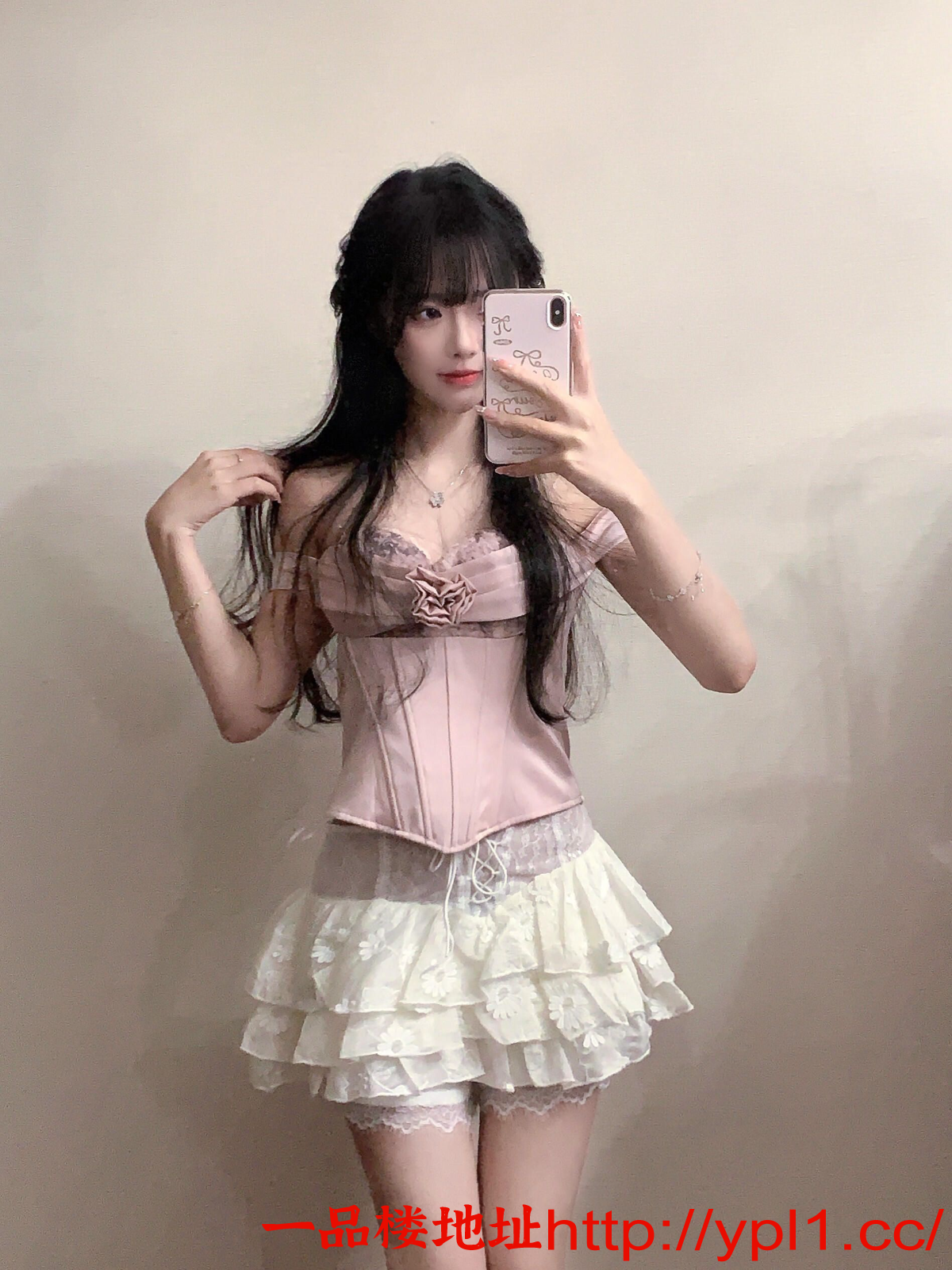 大奶骚货肥穴小粉鲍鱼(可外出)