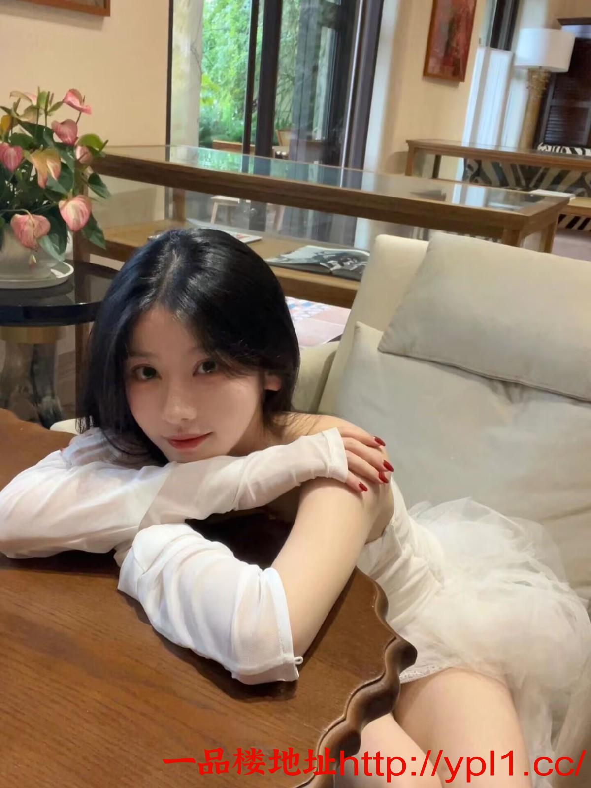 艺术学院白虎小学妹 闷骚主动 粉嫩鲍鱼淫水不断（已体验过）