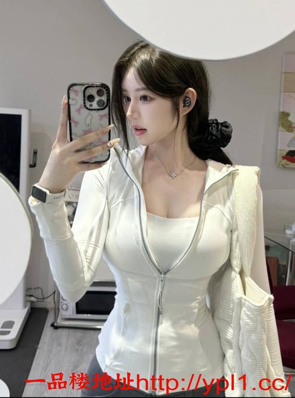 极品奶大清纯粉嫩妹妹