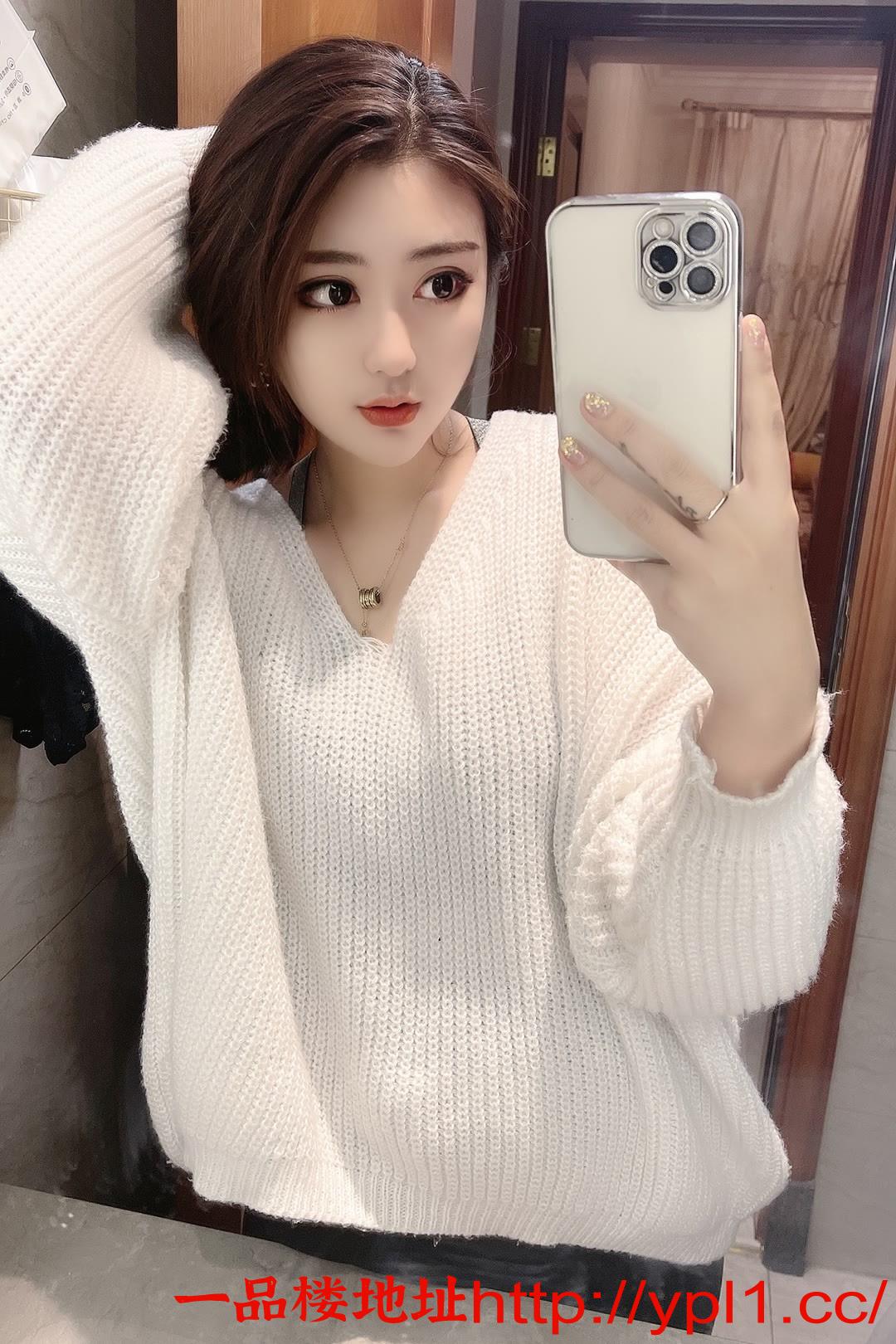 网红脸蛋床上真骚淫话不断毛少试白虎