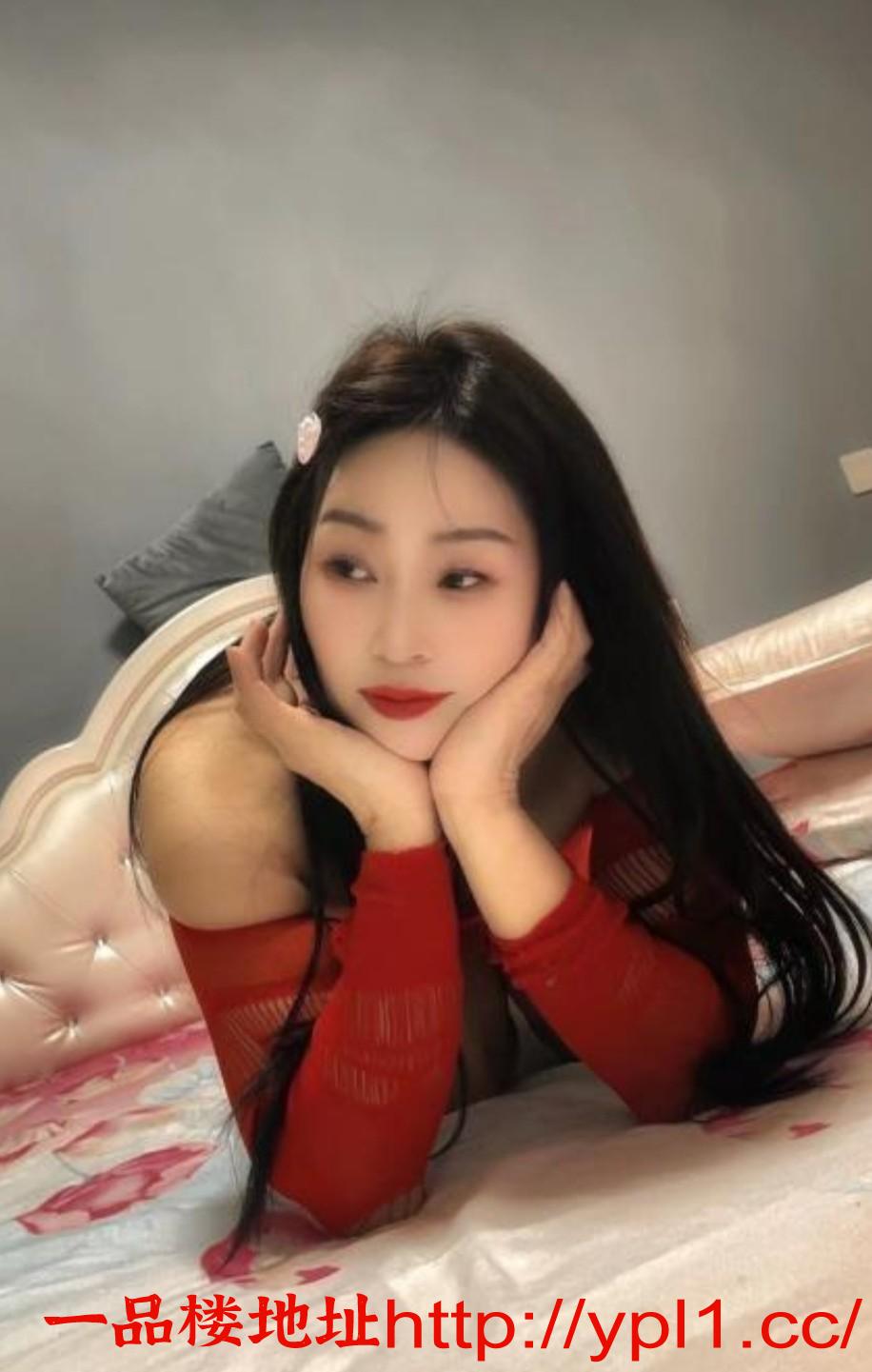 SM疯狂轻熟母狗可随意调教尺度极大