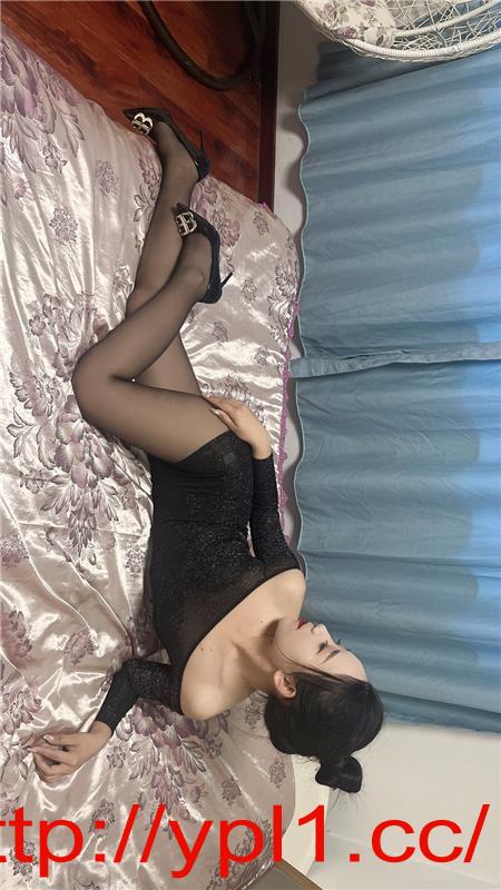 大长腿美女安娜