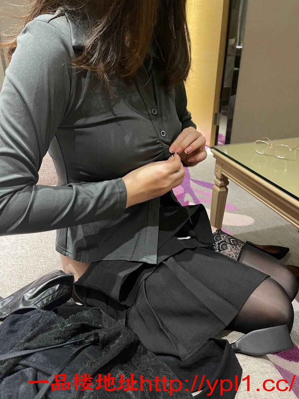 极品粉色巨乳大学生