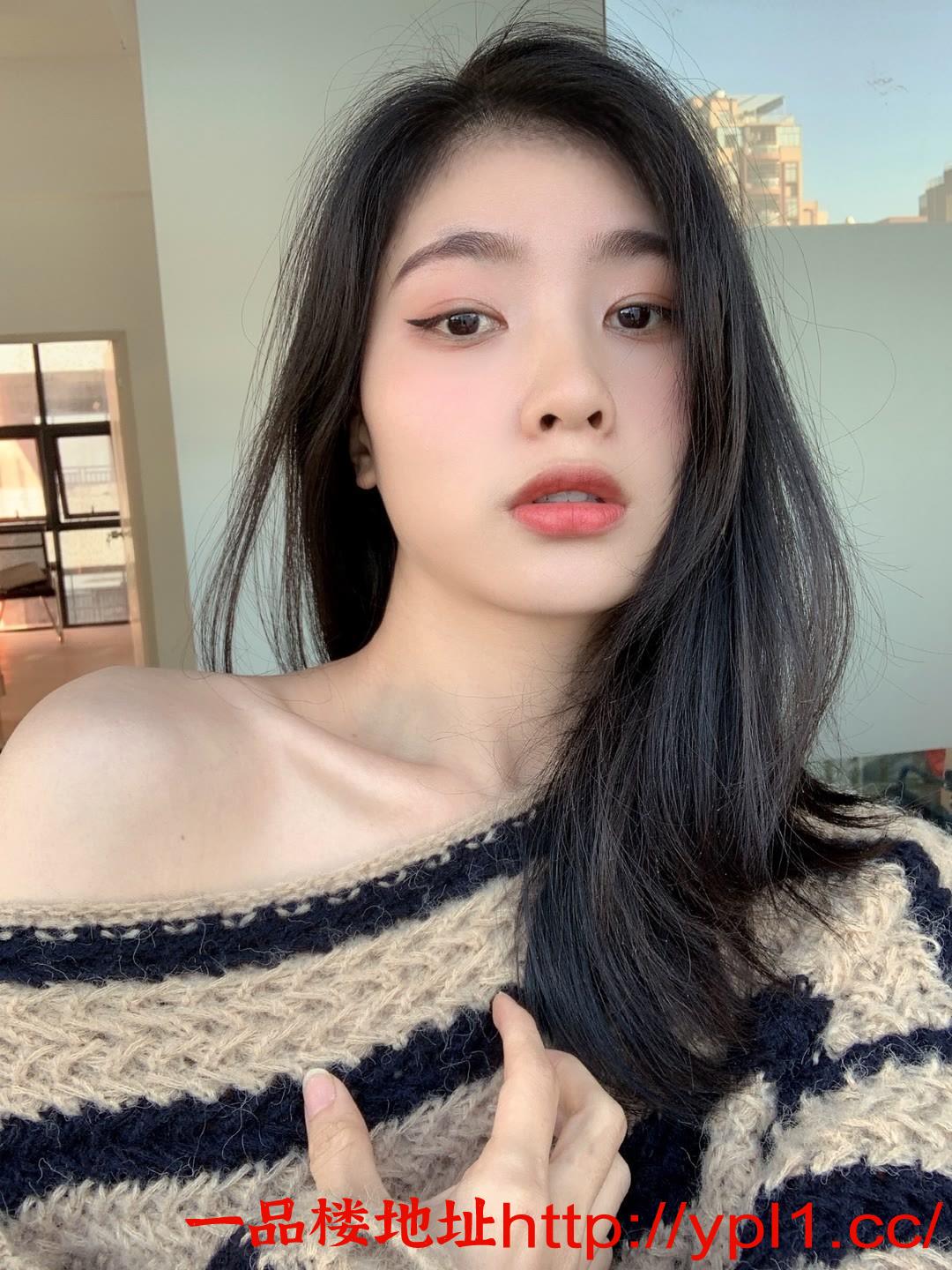 过瘾的骚货白虎