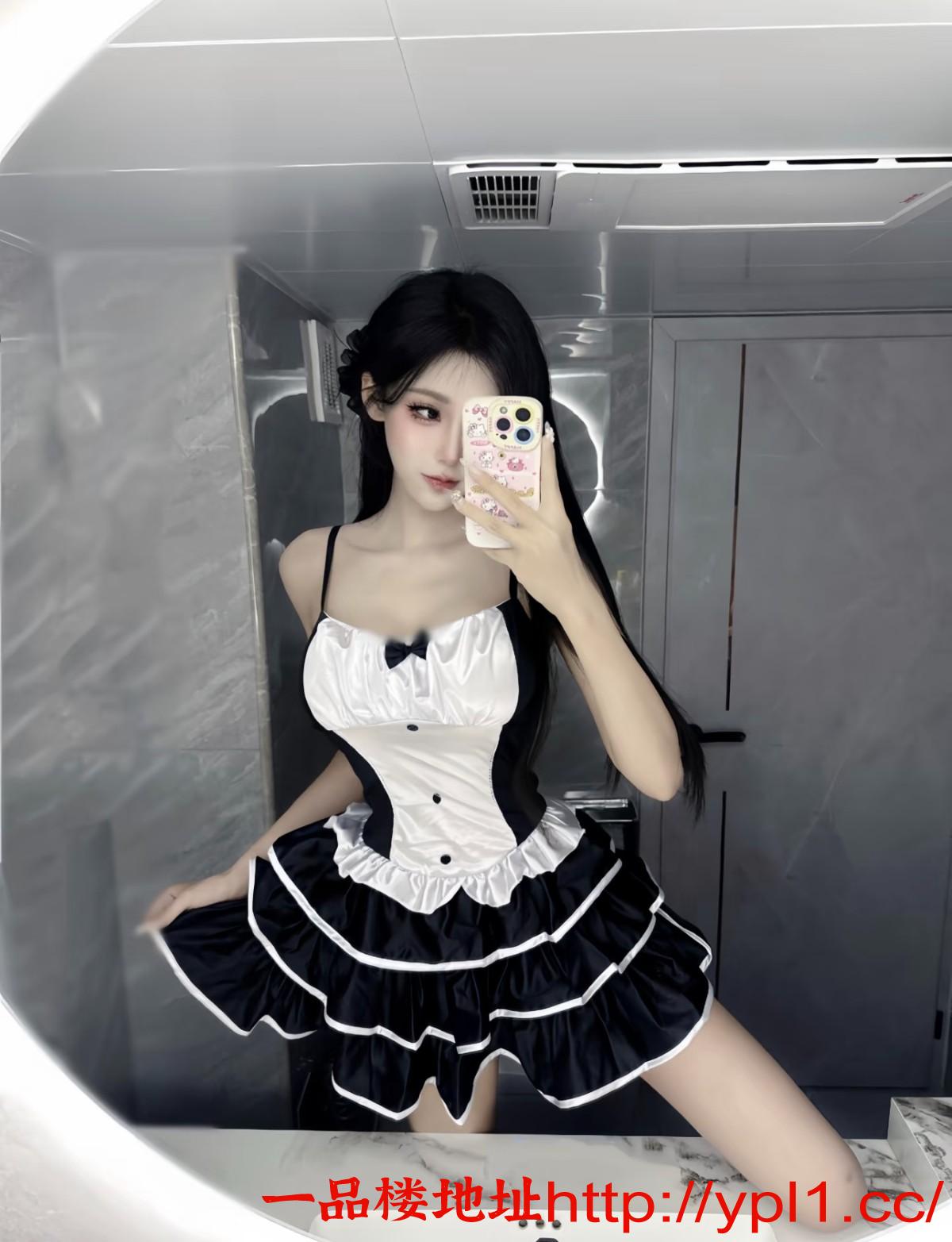 极品天然巨乳嫩妹天使面容魔鬼身材