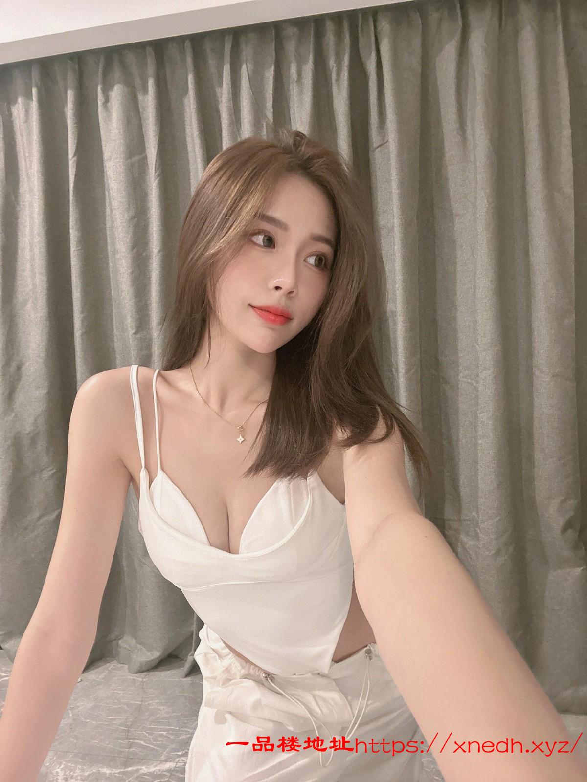 小妖精艹她一整天都不嫌多