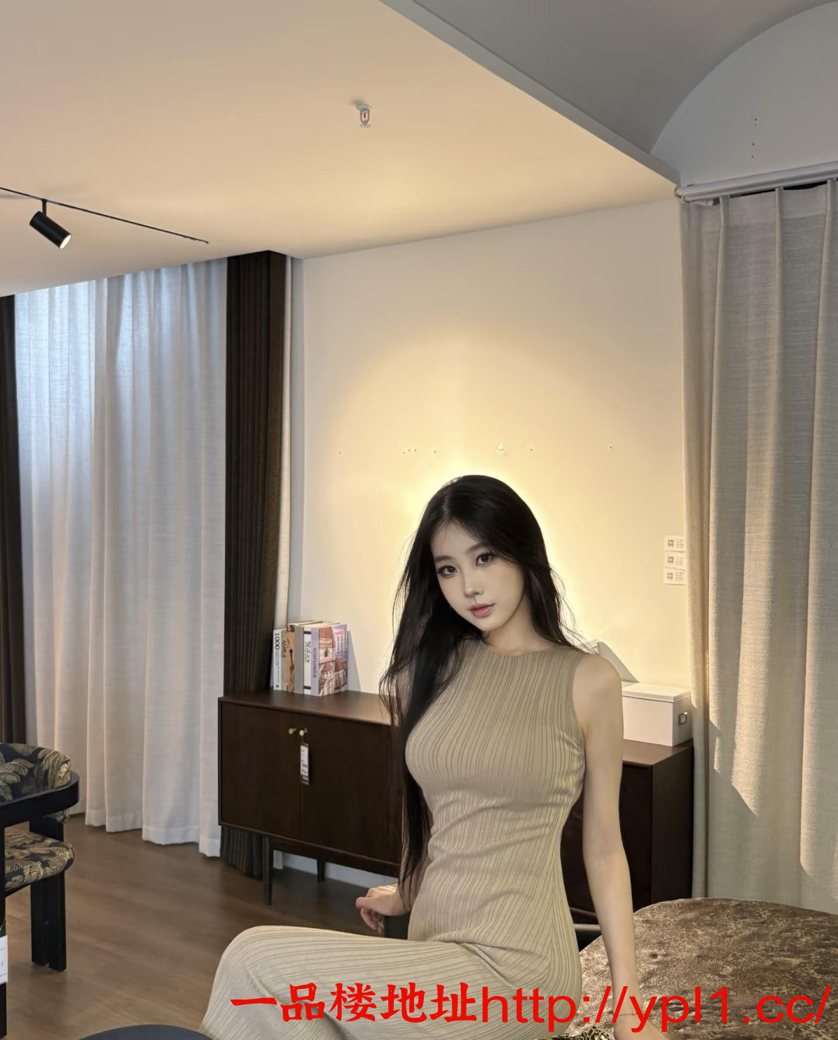 丰满鲍鱼紧致反差妹