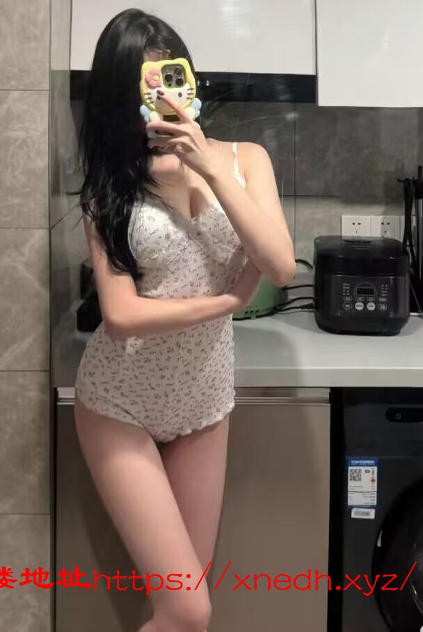 颜值高身材好的兼职尤物湘妹子