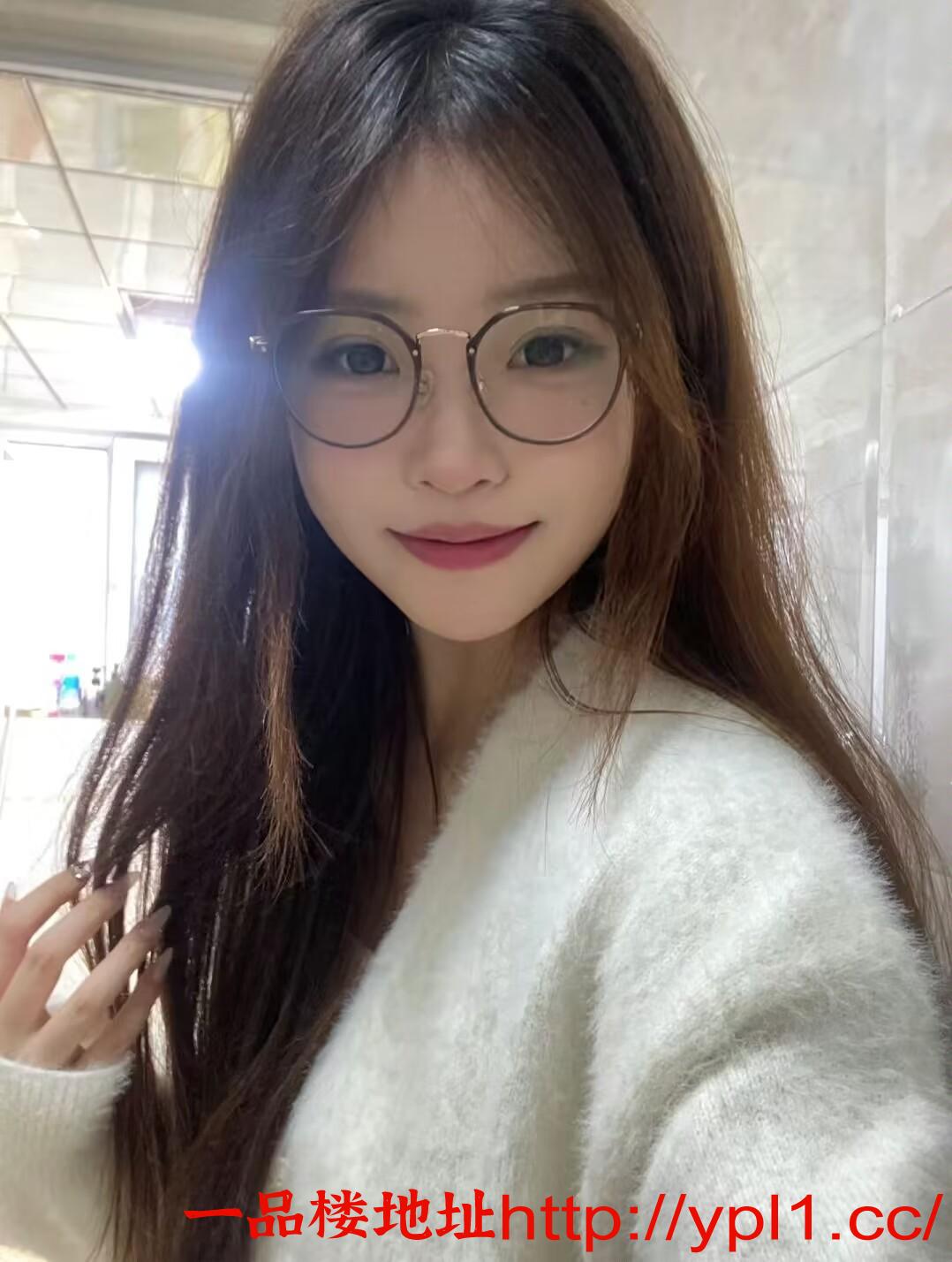 私密公寓初恋女友感温柔且细腻