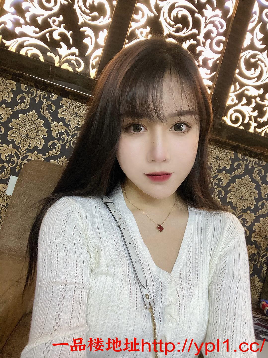 各种黑丝制服诱惑的小姐姐