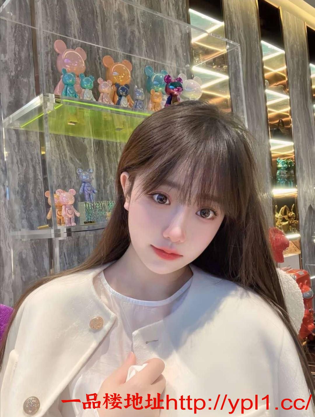 童颜巨乳小萝莉听话可调教