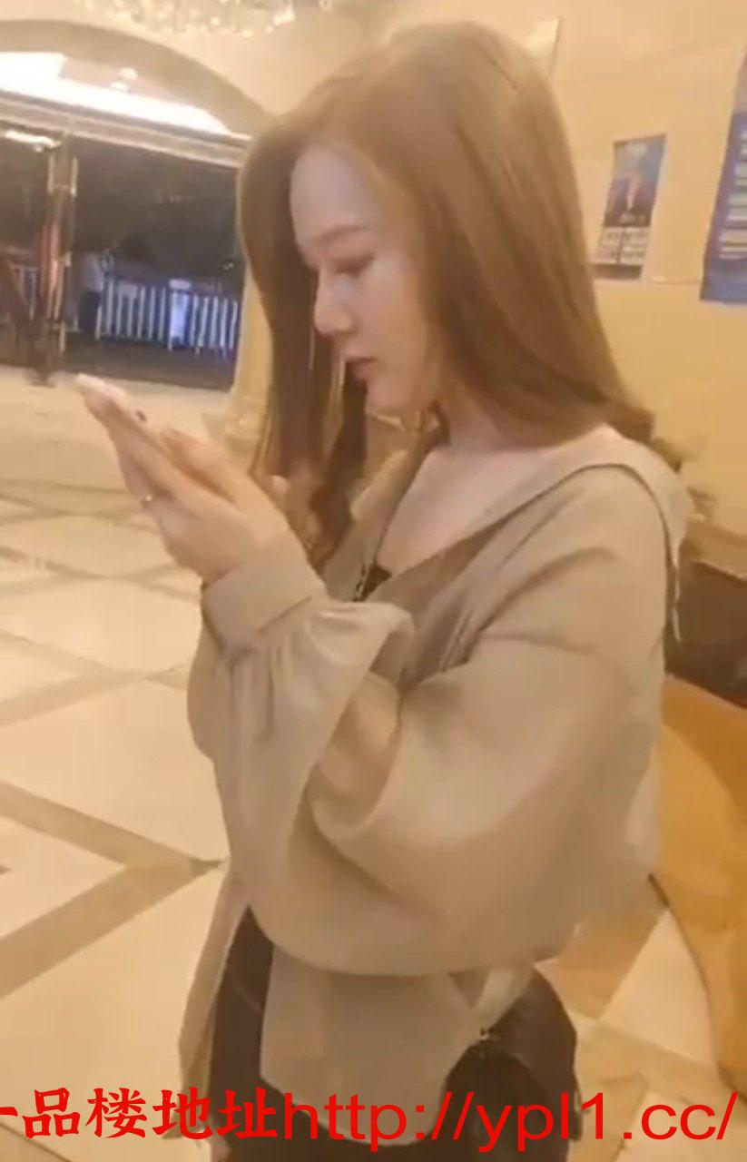 三点粉嫩的良家颜值妹子