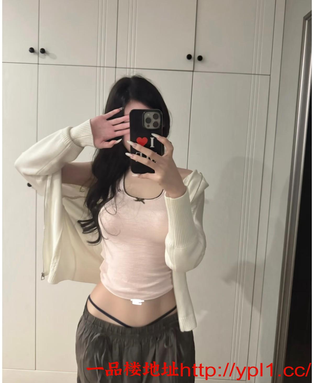 纯欲系爆乳A4腰小骚妹服务好