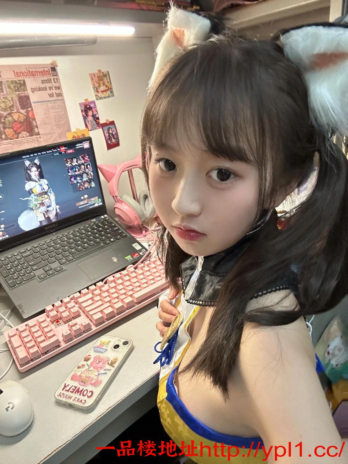 03后童颜粉嫩紧听话服务好