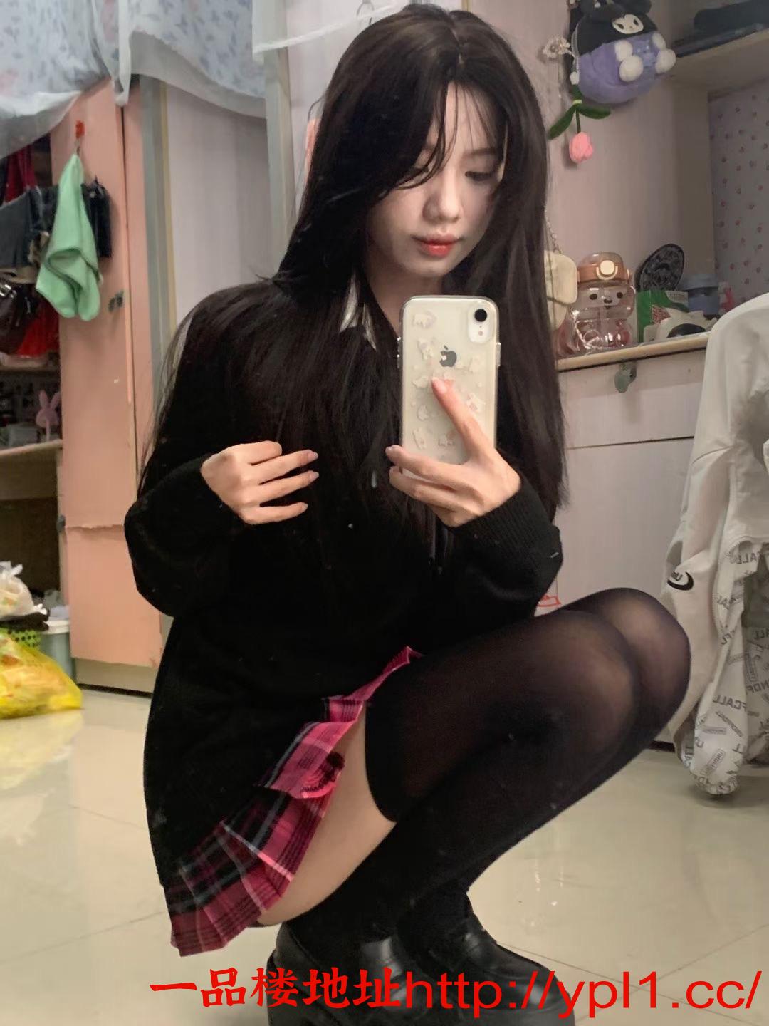 高颜值尤物逼紧胸嫩易高潮