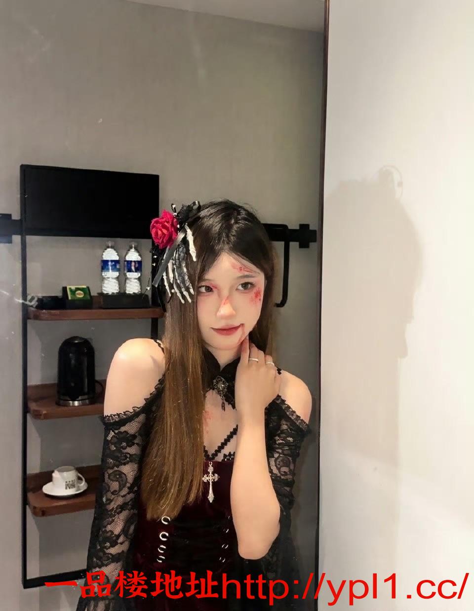 长相清纯实则反差诱惑