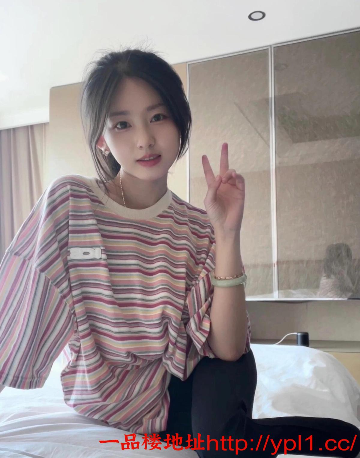 高质量丰满的少女多水性感