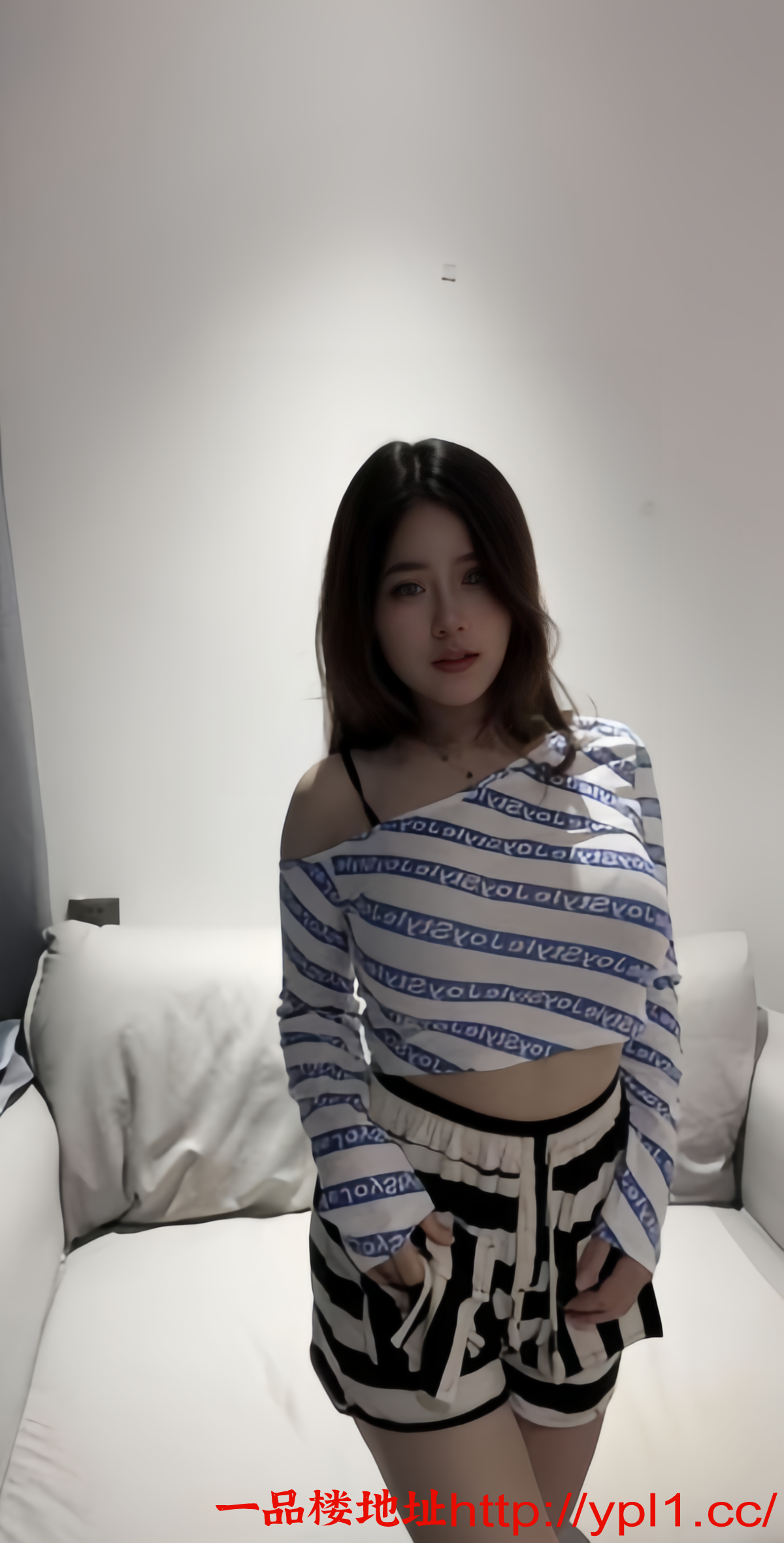 白嫩水润闷骚型妹妹