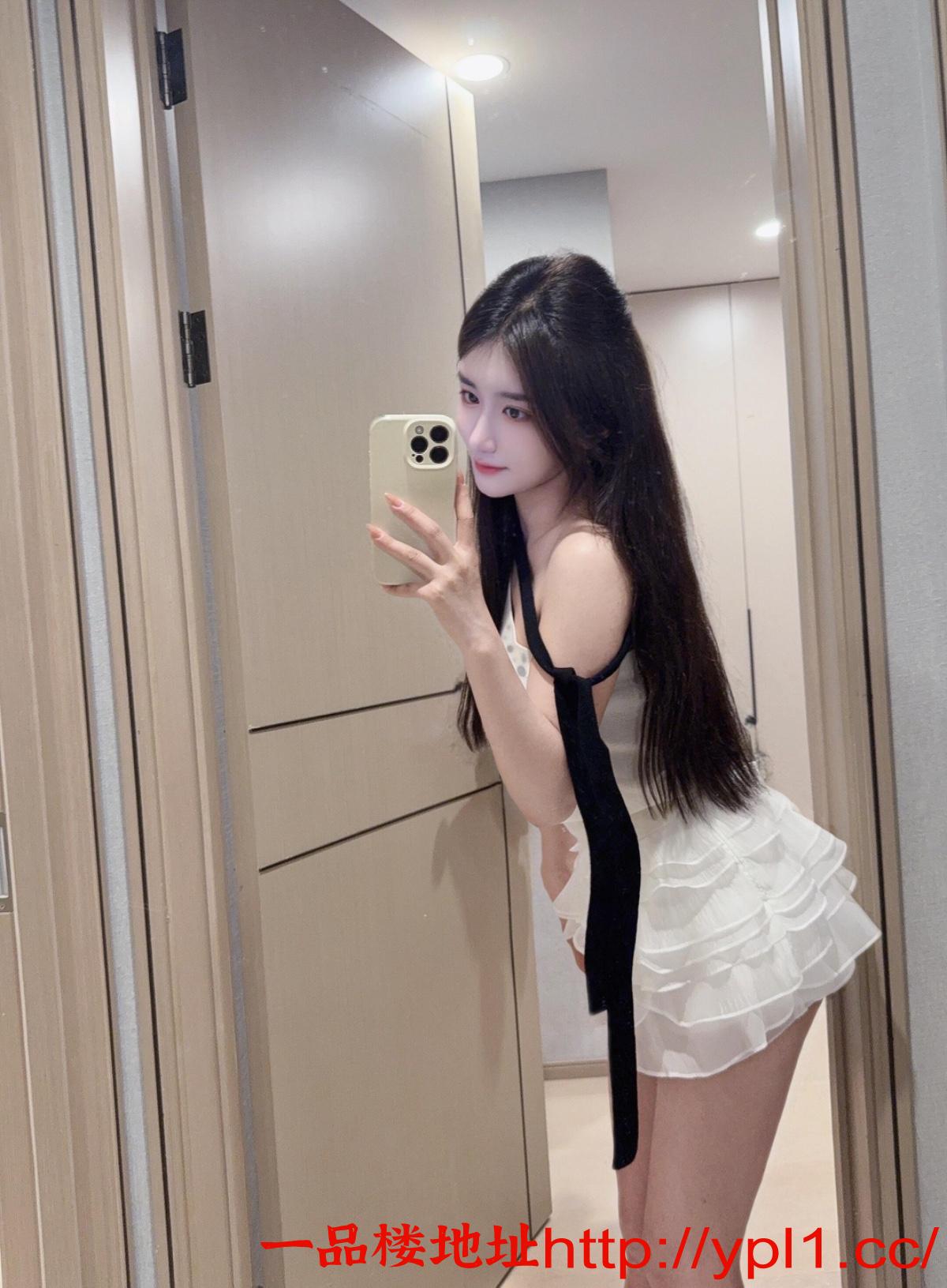 制服性感风骚御姐前凸后翘（可外出）