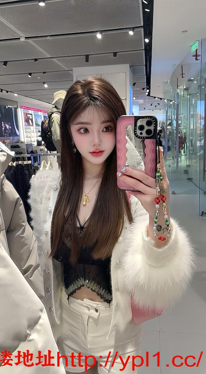 已验证肤白貌美性感美女