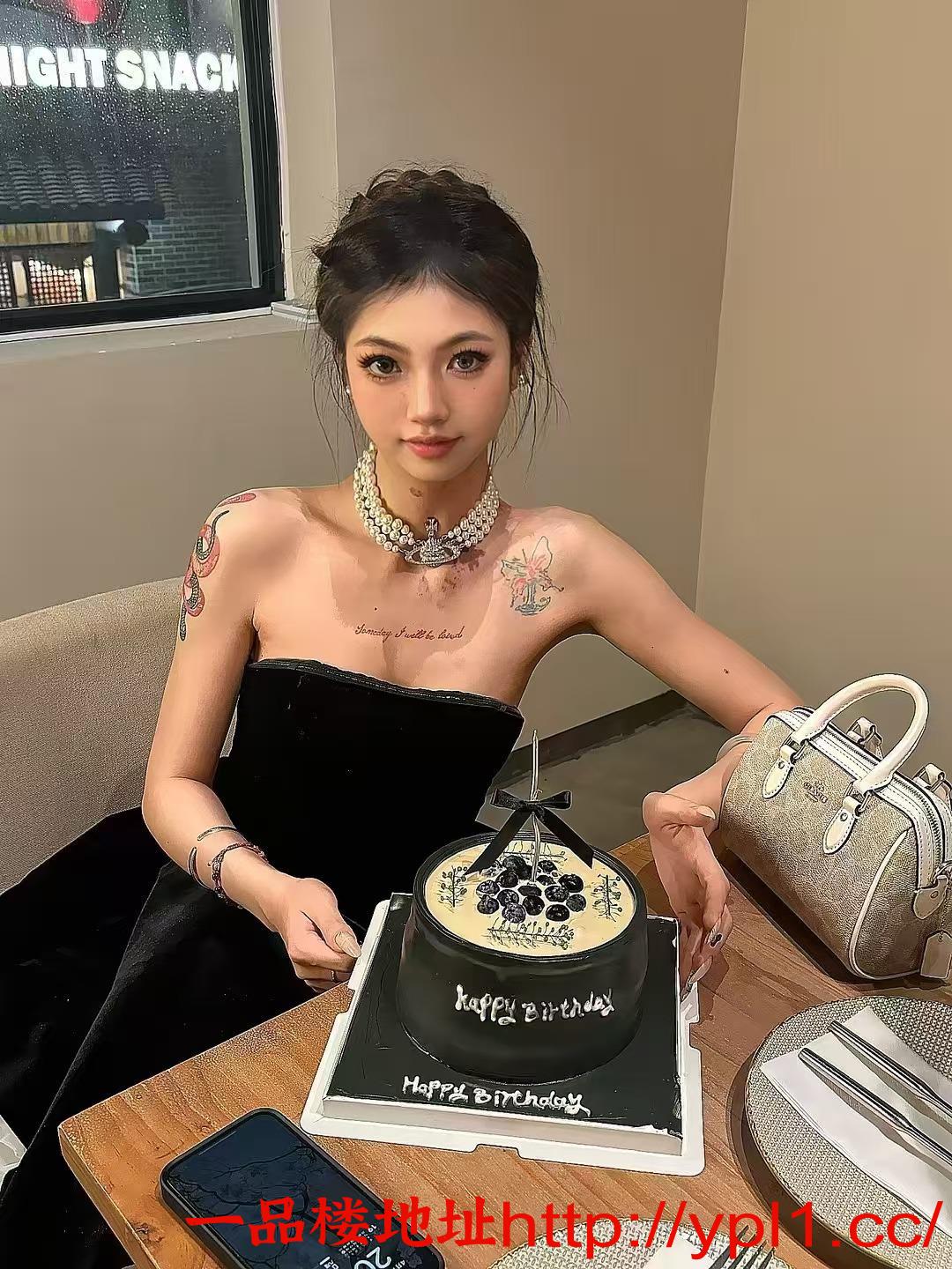 闷骚型 人间水龙头 水多