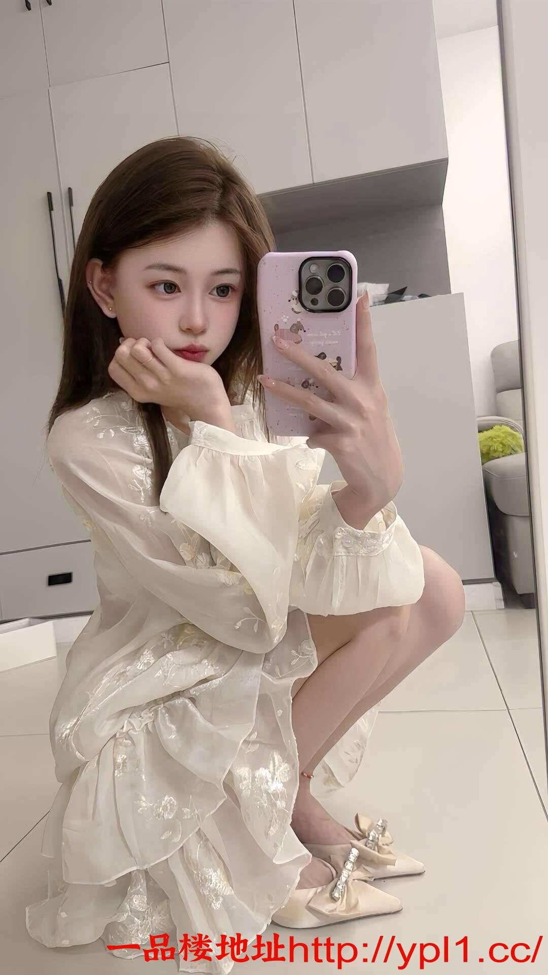 学妹下海兼职三点粉乖巧听话