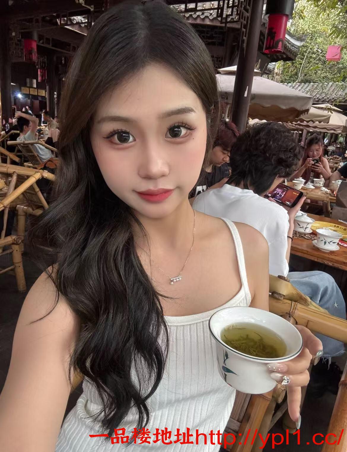 刚下海00后小姐姐