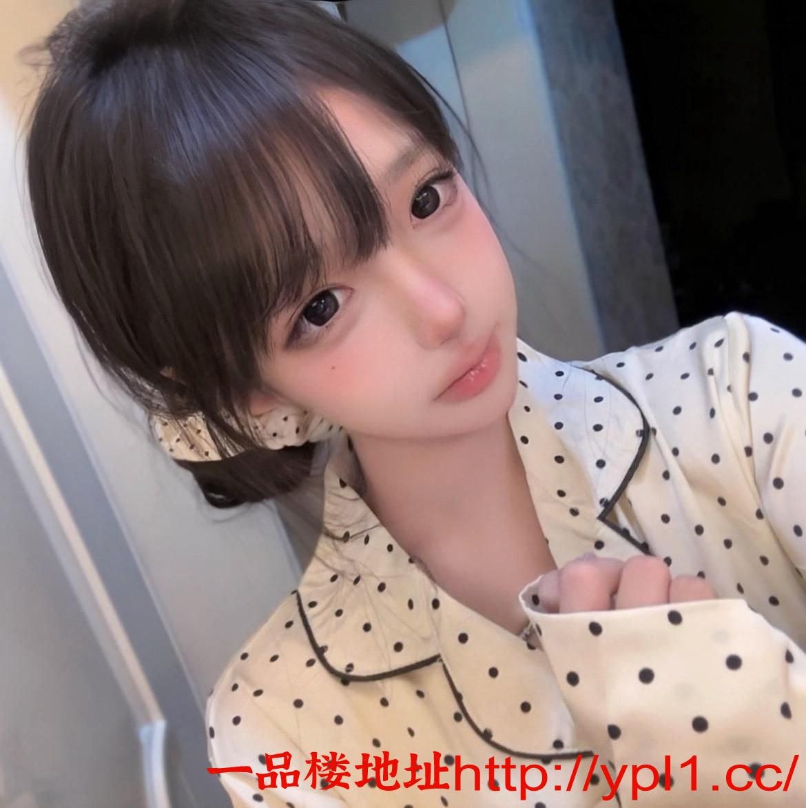 极品粉乳紧致小萝莉