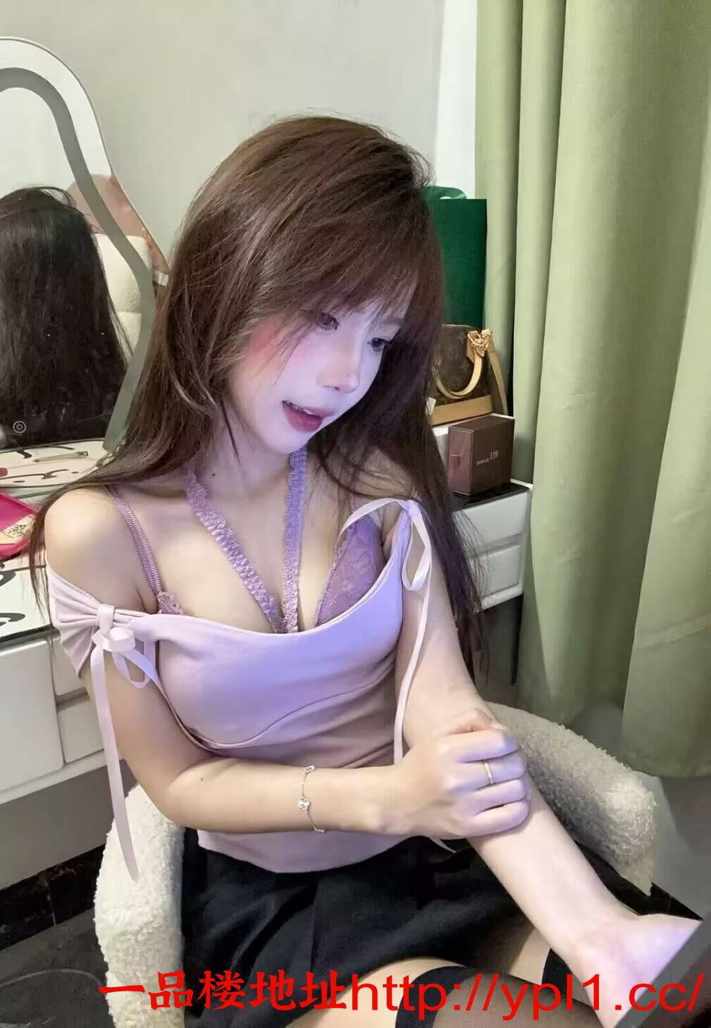 粉嫩小骚货白虎妹妹（已验真人）