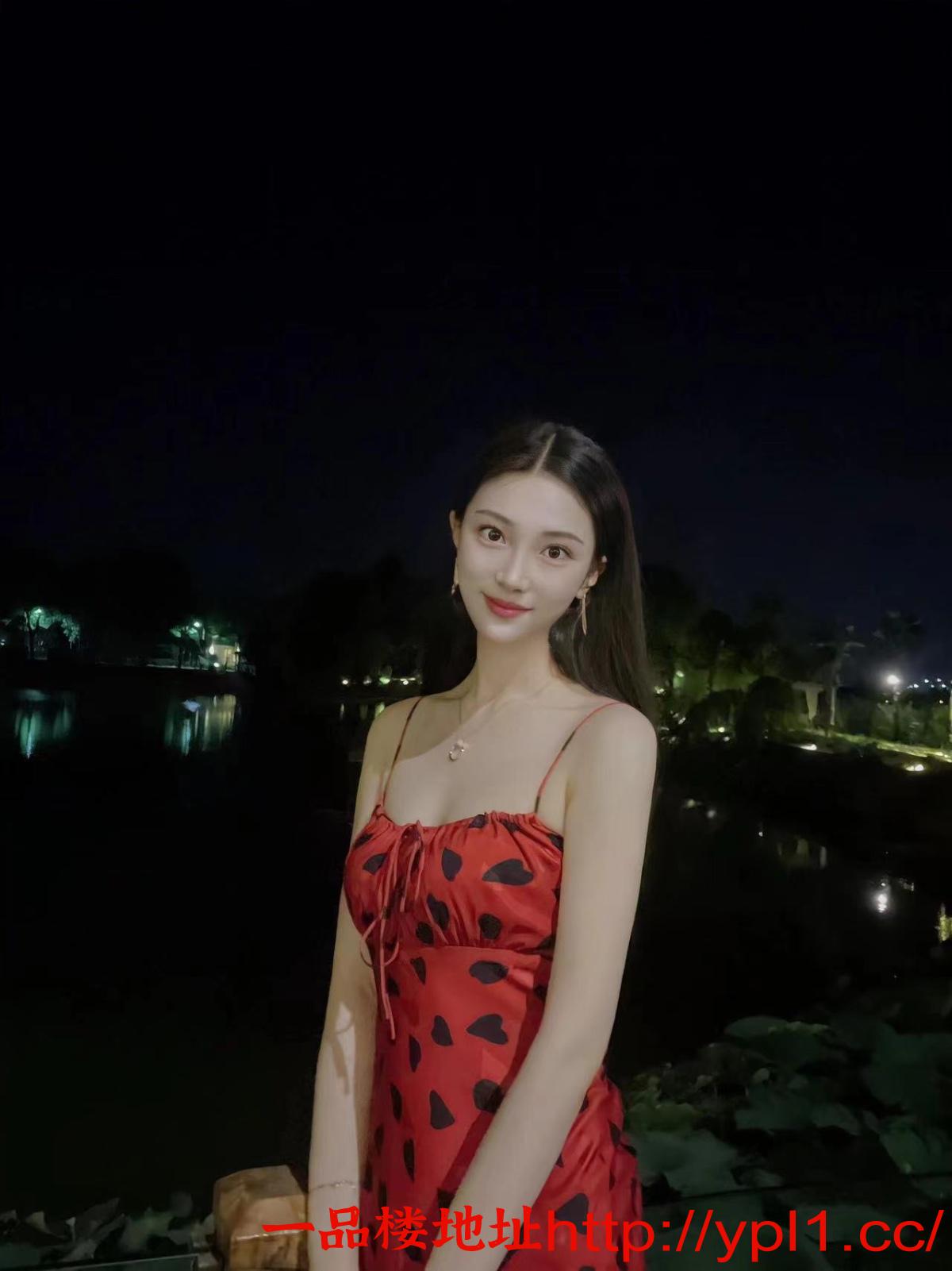 在校学妹水多紧致乖巧听话