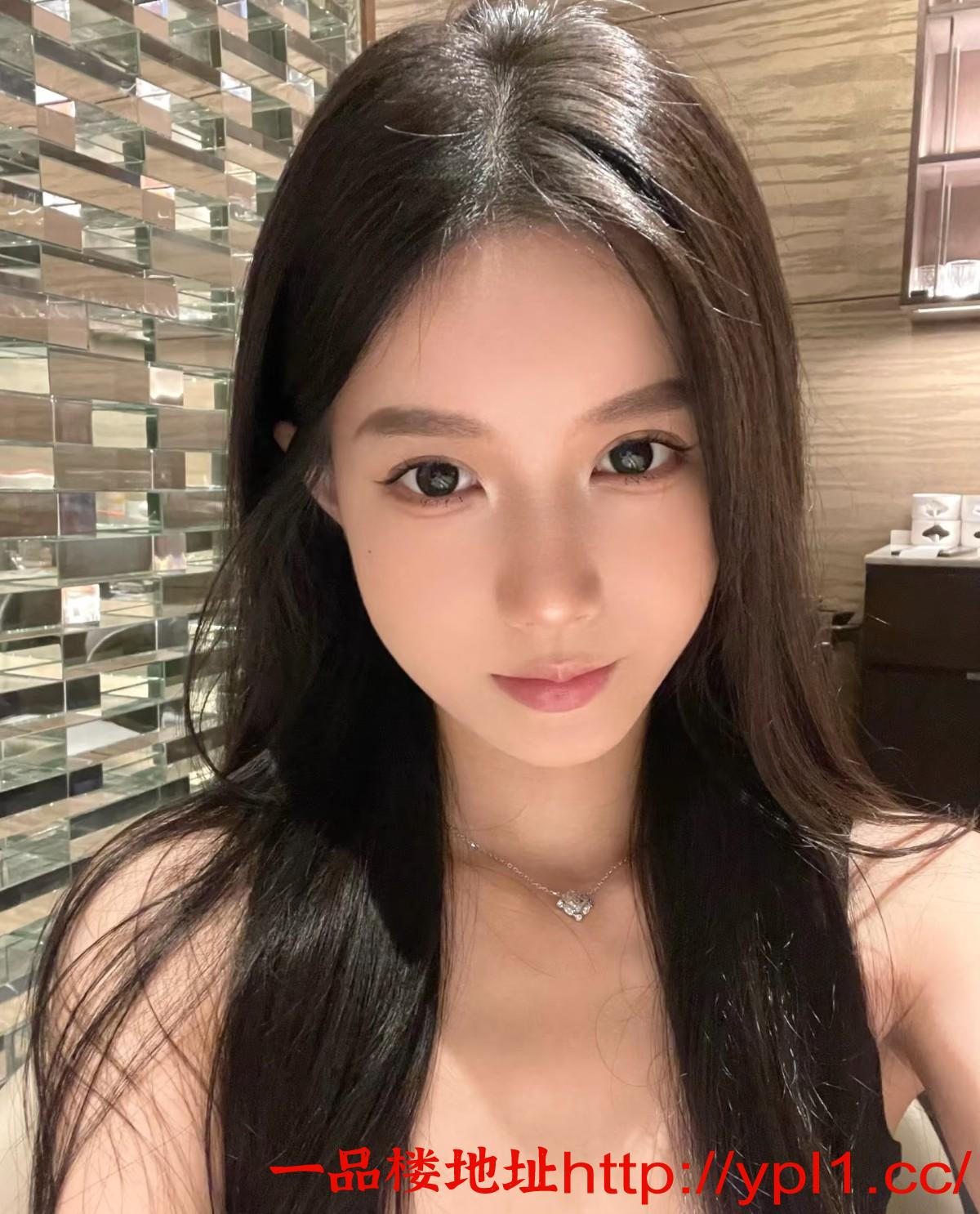 兼职粉嫩骚妹淫水多逼紧耐c