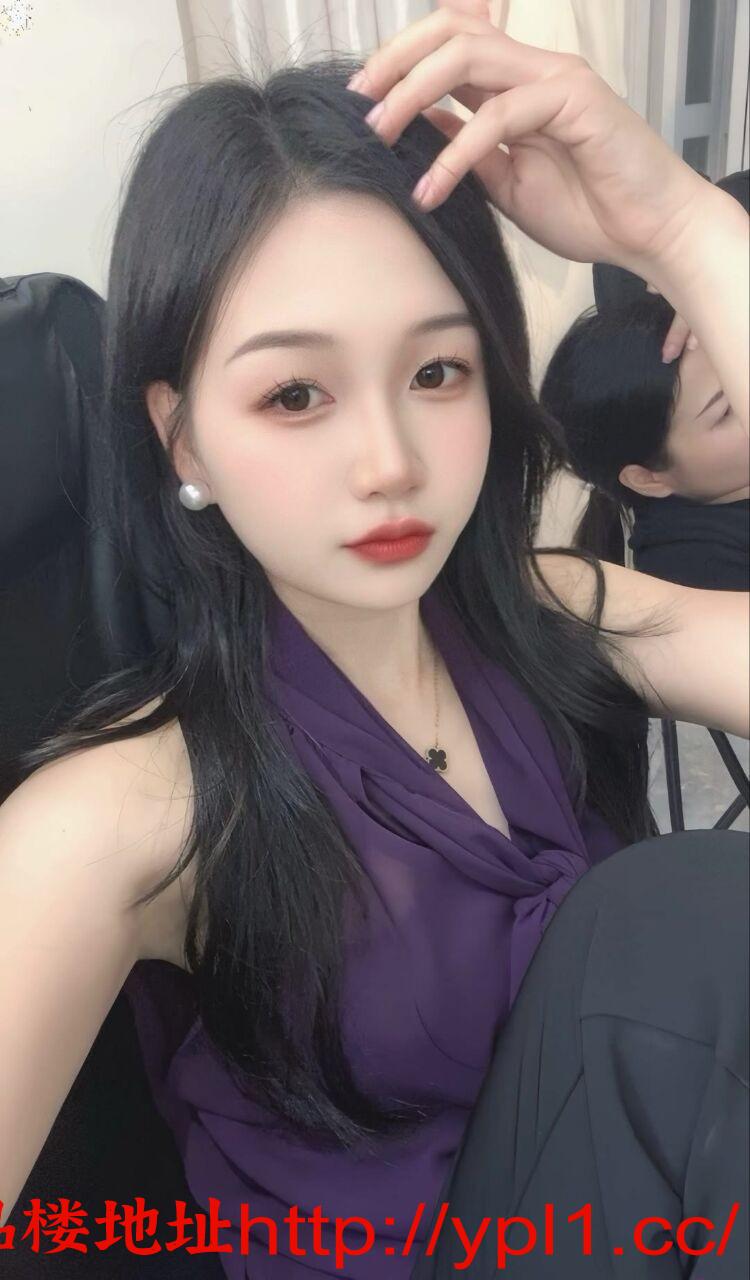 极品小妖精很主动也很风骚