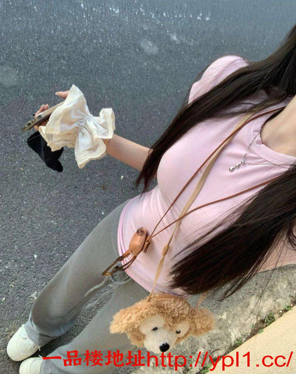 反差少妇鲍鱼逼粉嫩潮喷可深喉