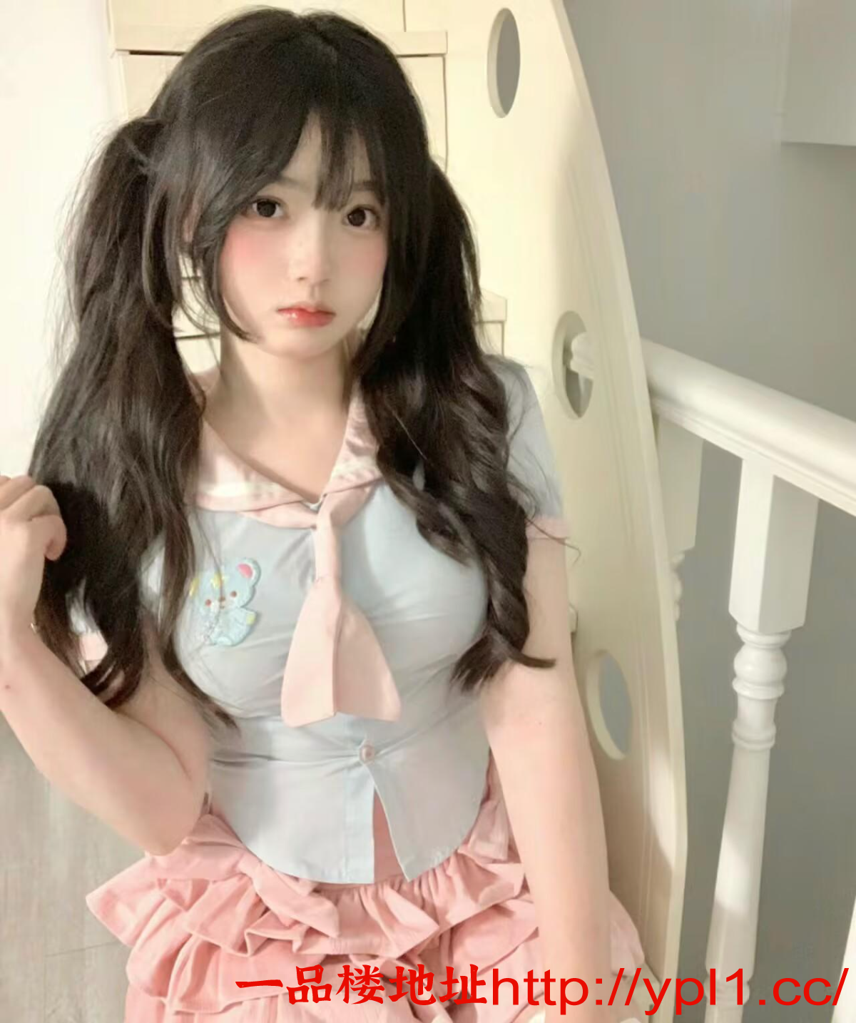 双马尾卡哇伊白嫩小公主