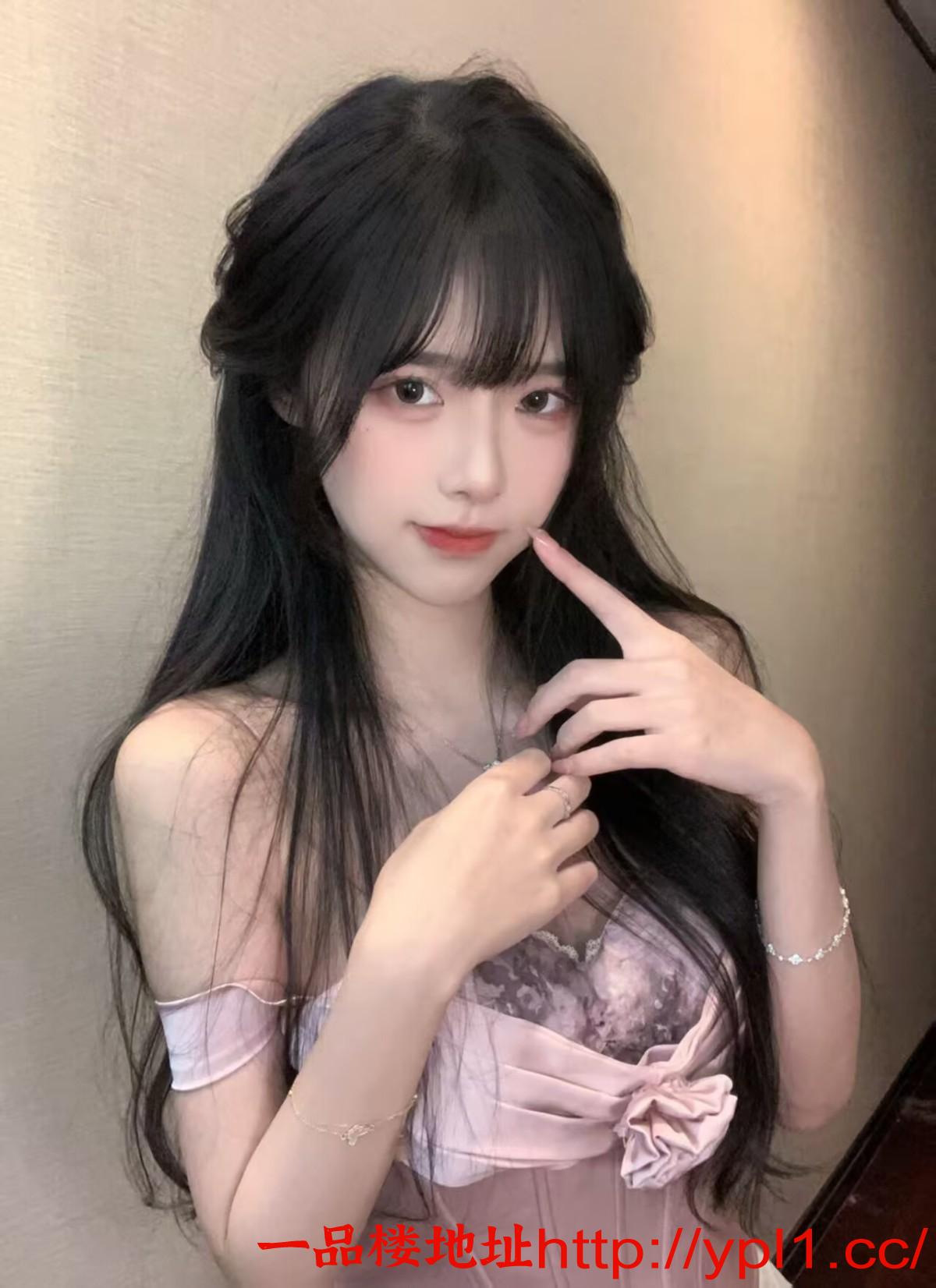 性感小骚货口活一流