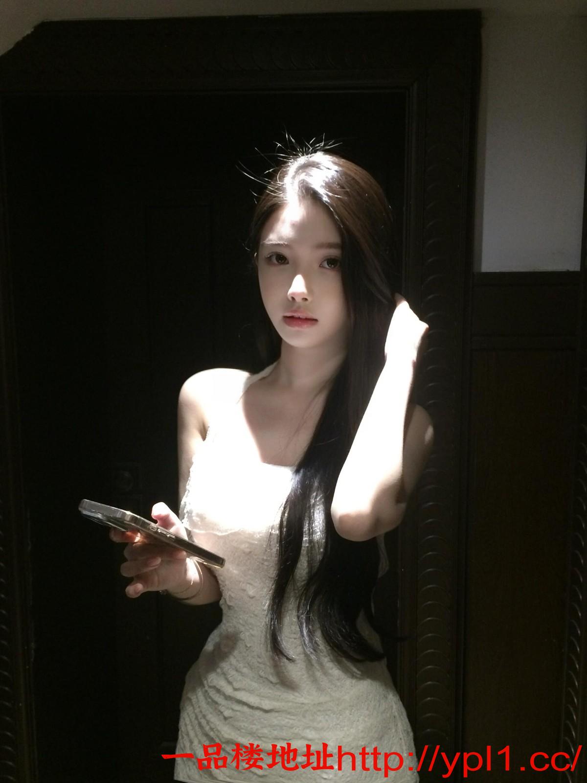 性感风骚易高潮喷水嫩逼，很会玩