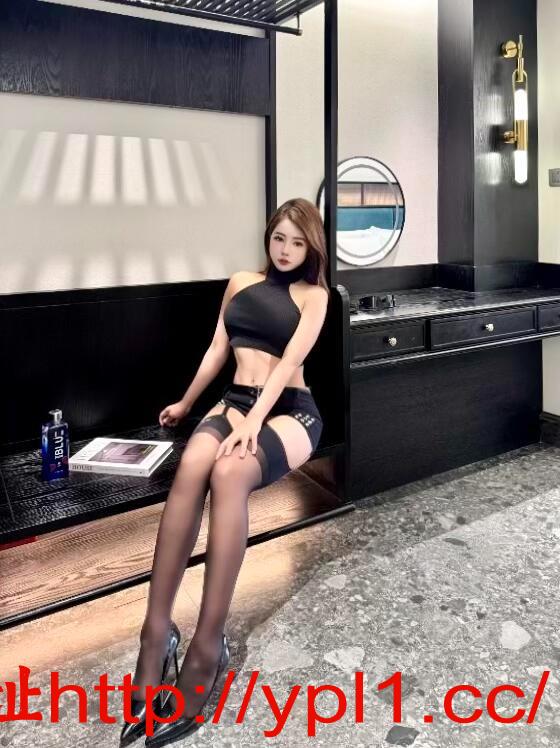 市品质小白菜后入包裹感很强