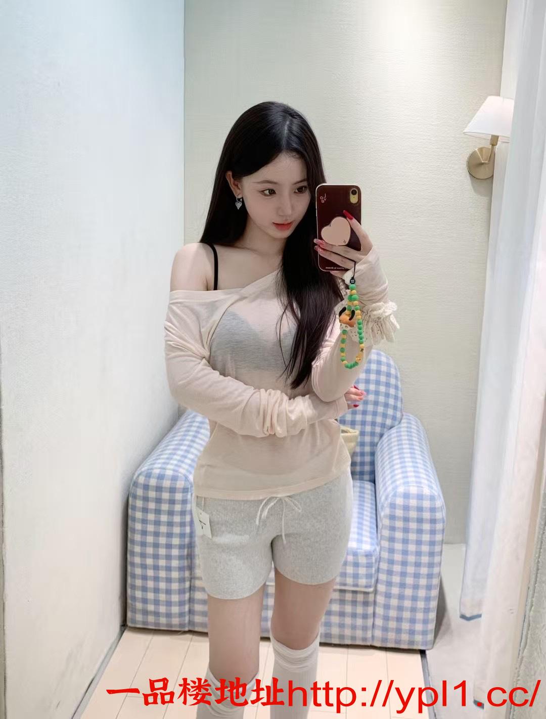 大长腿美女小B很紧服务带劲爽爆了