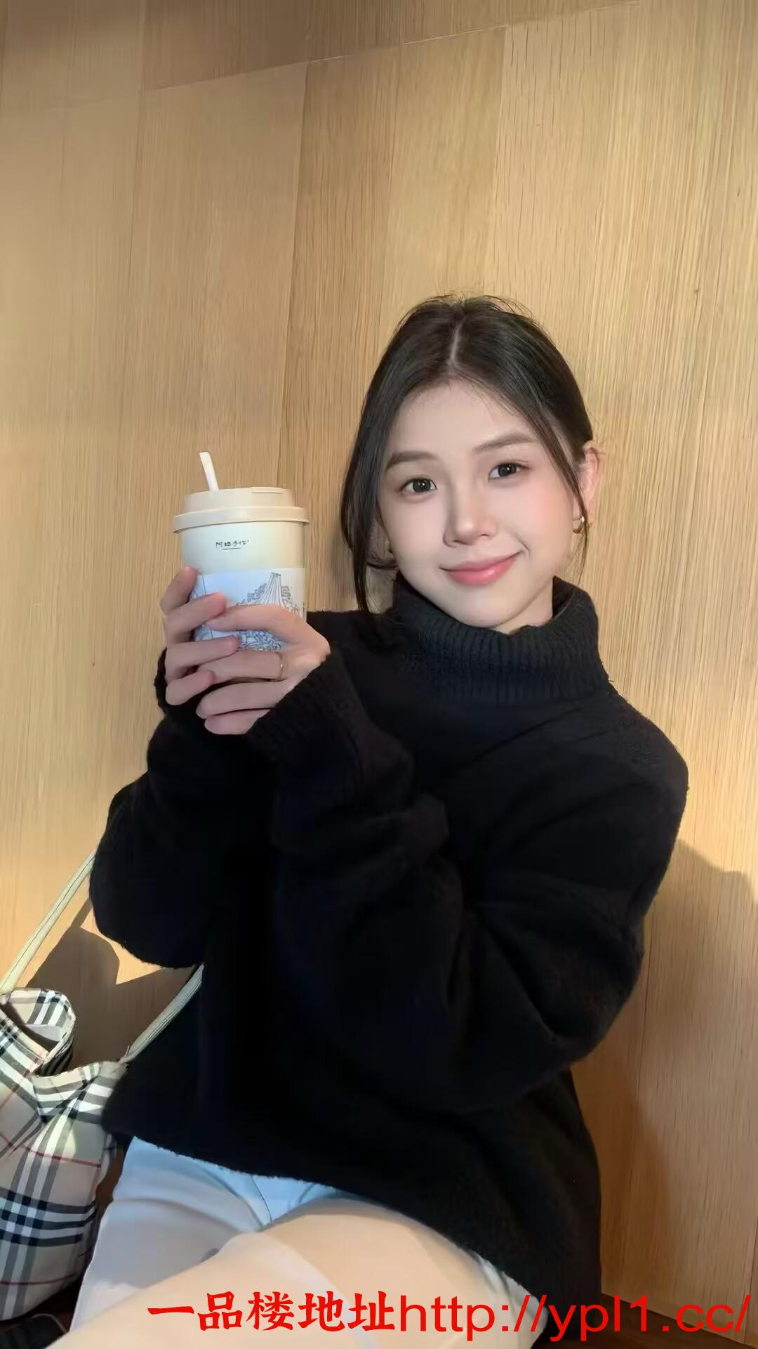 火辣极品御姐水多逼紧姐姐